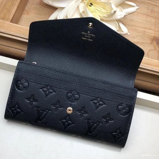 WIS LOUIS SARAH VUITTON WALLET 0729